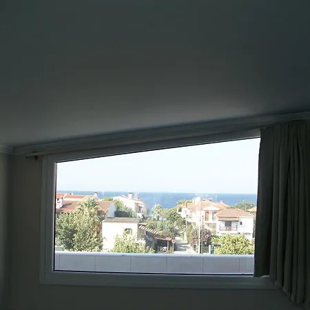 Mavridis