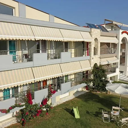 Apartament Mavridis