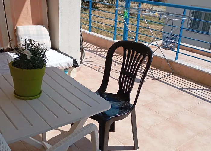 Apartament Mavridis *